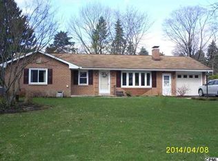 9 Peach Tree Ln, Boiling Springs, PA 17007