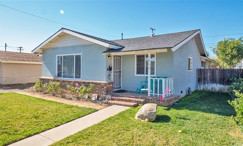 2nd image of 7960 Spinel Ave