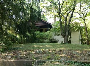 40 Hawthorne Ter, Closter, NJ 07624