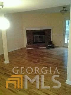180 Williamsburg Way — Photo 11