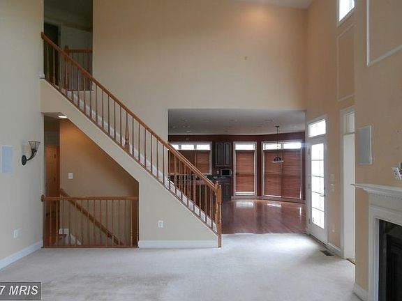 3rd image of 40436 Stonebrook Hamlet Pl
