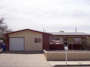 1924 Connie Lou Dr, Las Cruces, NM 88001