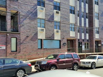 5024 10th Ave, Brooklyn, NY, 11219