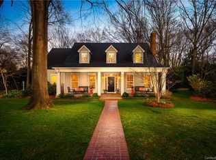 2701 Meade Ct, Charlotte, NC 28211