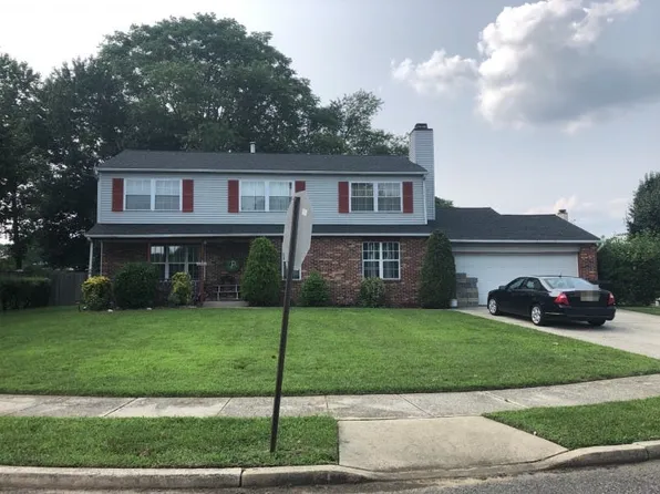 114 Carnation Ct, Deptford, NJ 08096