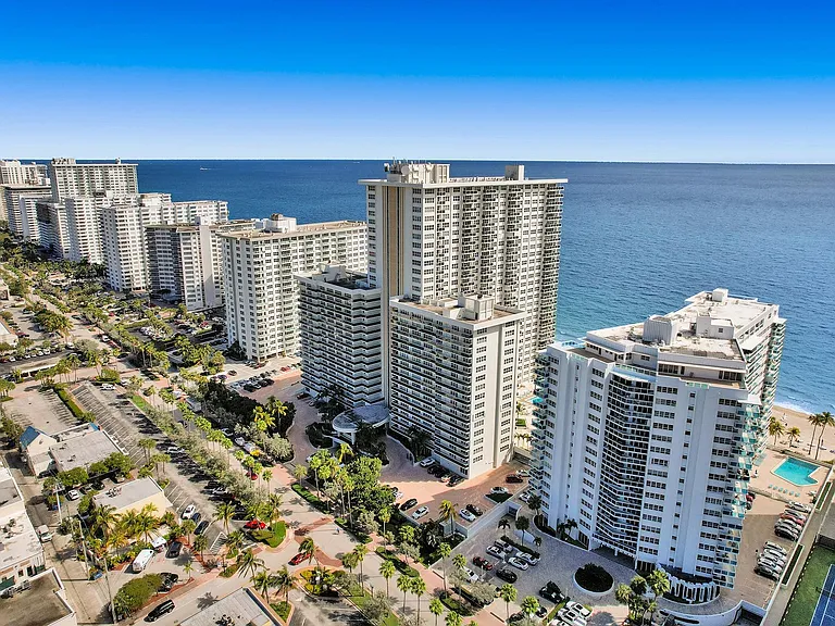 3430 Galt Ocean Dr #304 — Photo 57