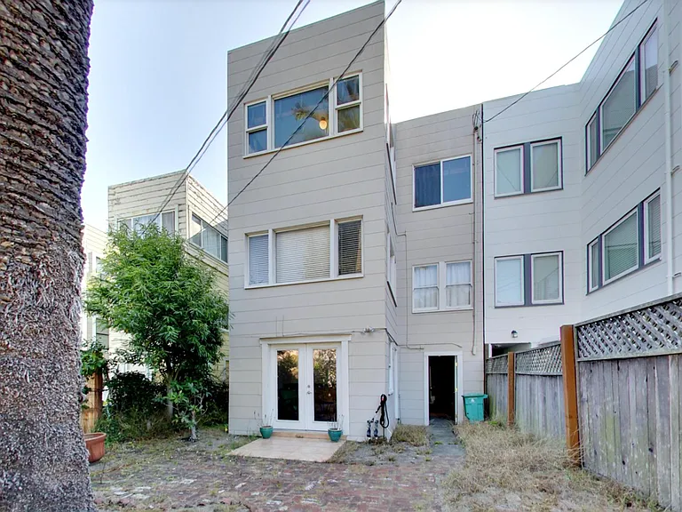 719 14th Ave — Photo 28