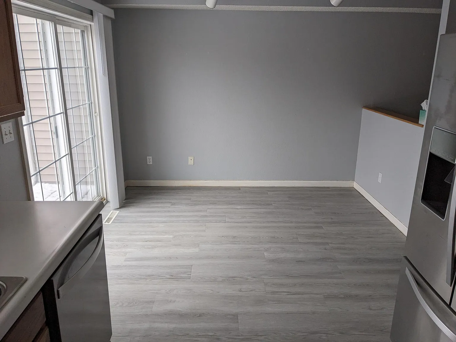 1811 Earl Rd — Photo 3