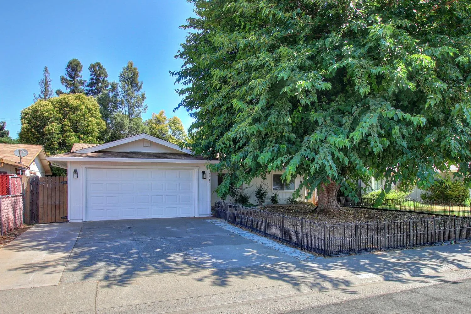 3516 Granby Dr photo 1