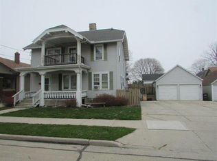 1306 Marshall St, Manitowoc, WI 54220