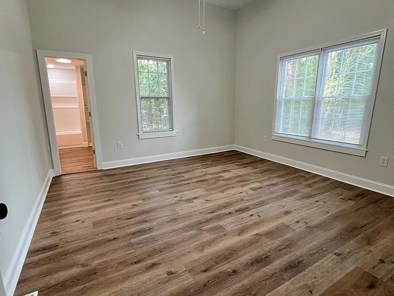 709 N Broad St #A — Photo 16