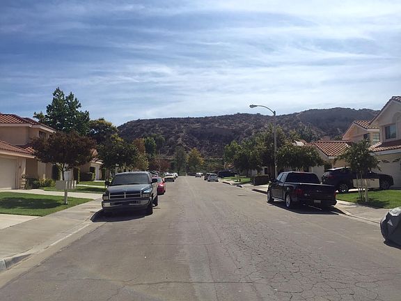 5th image of 15651 Lucille Ct