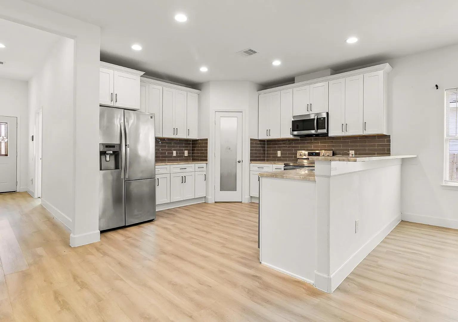 192 S Village Cove Loop — Photo 4