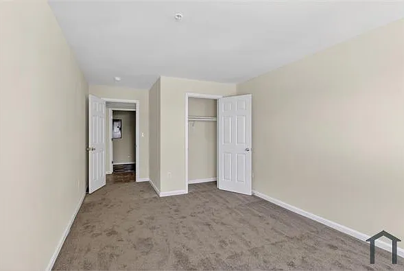 929 E Baltimore St #202 — Photo 3