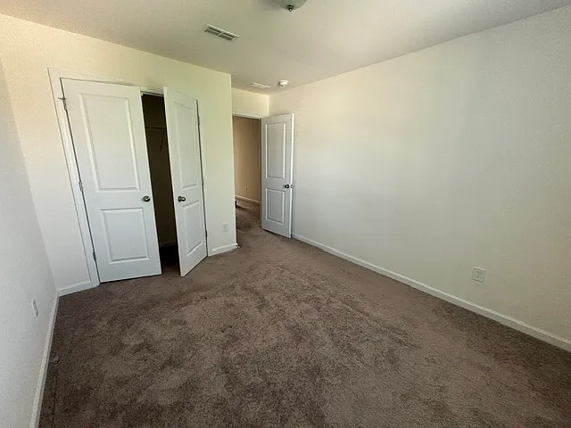2645 Aubrey St #1 — Photo 28