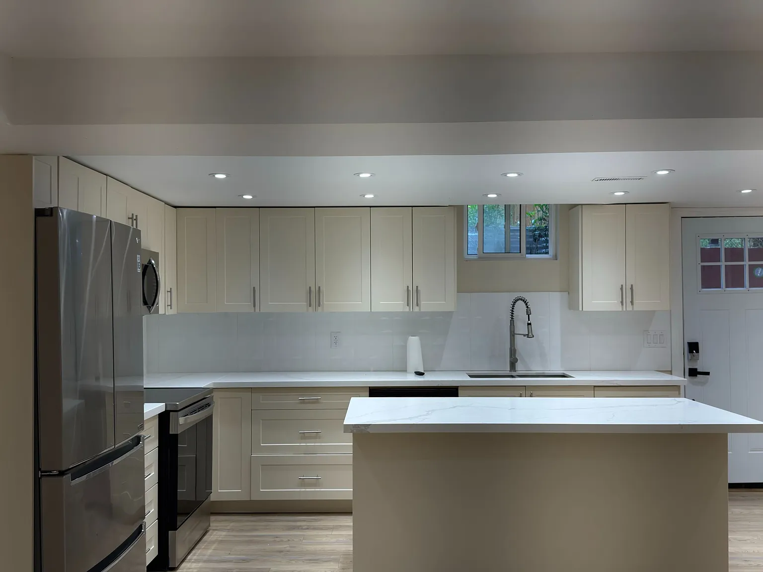 1 bed, $1,650 — Photo 2