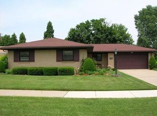 3418 Springbrook Ln, Lansing, MI 48917
