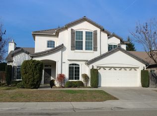 1090 E Royal Dornoch Ave, Fresno, CA 93730
