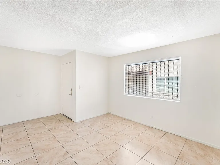 5309 W Cheyenne Ave #3 — Photo 6