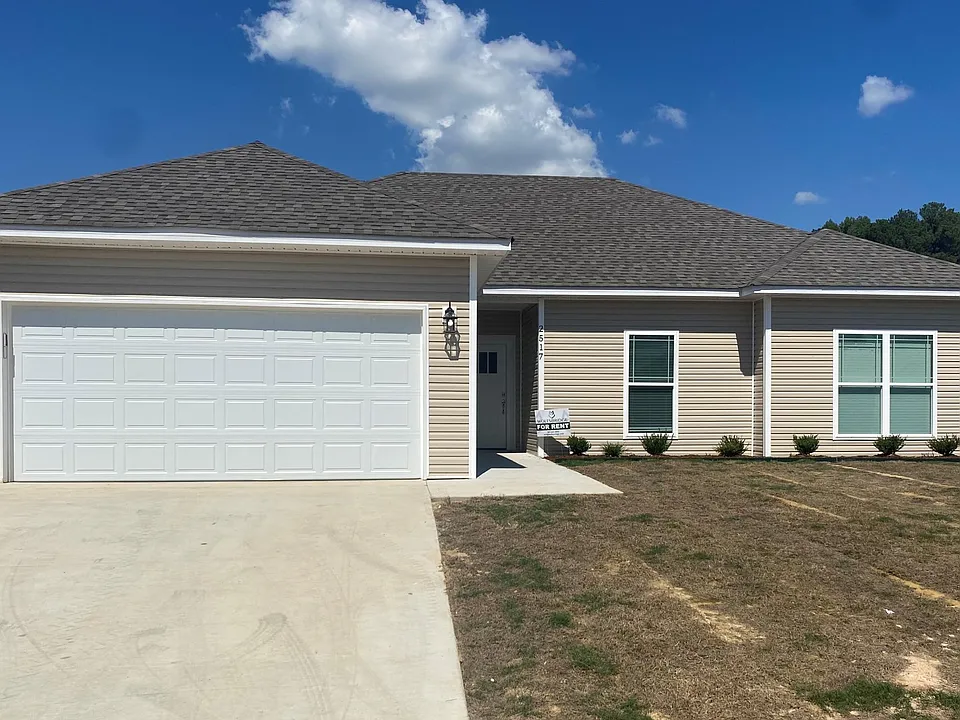 2517 Garden Dr