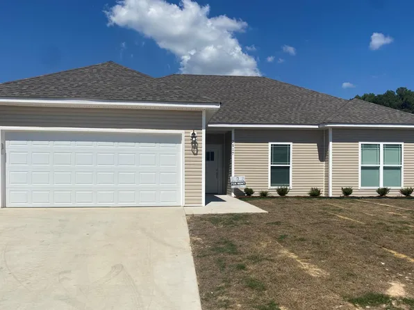 2517 Garden Dr, Benton, AR 72015