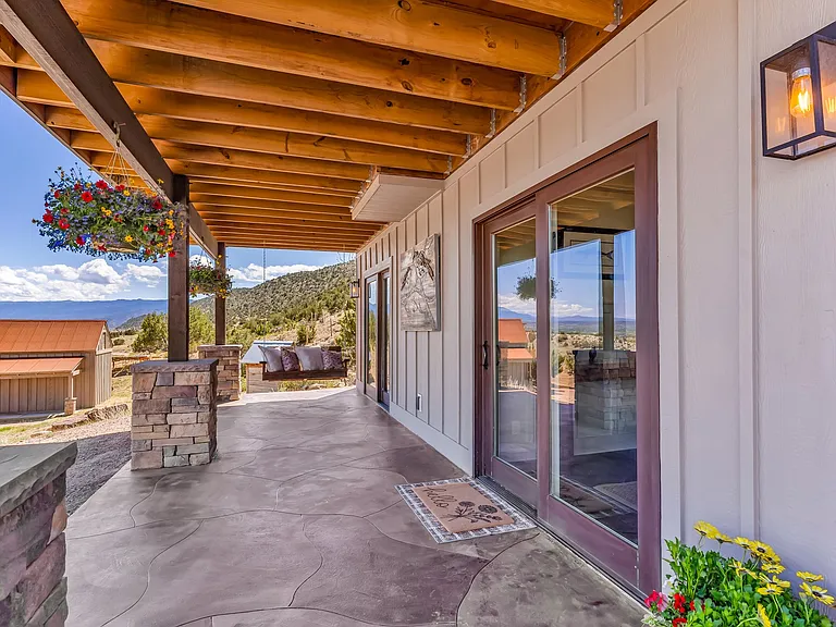 Foothills Dr — Photo 15