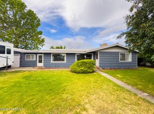 1816 S 17th St, Yakima, WA
