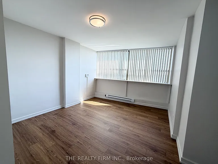1209 Richmond St #1202 — Photo 8