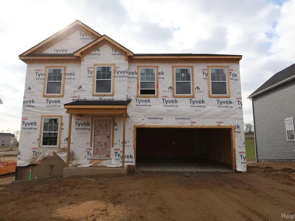 291 Quartz Way, White Lake, MI 48386