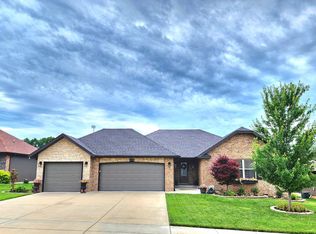 2776 W Fishhook Ave, Ozark, MO 65721