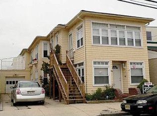 126 N Wyoming Ave, Ventnor, NJ 08406