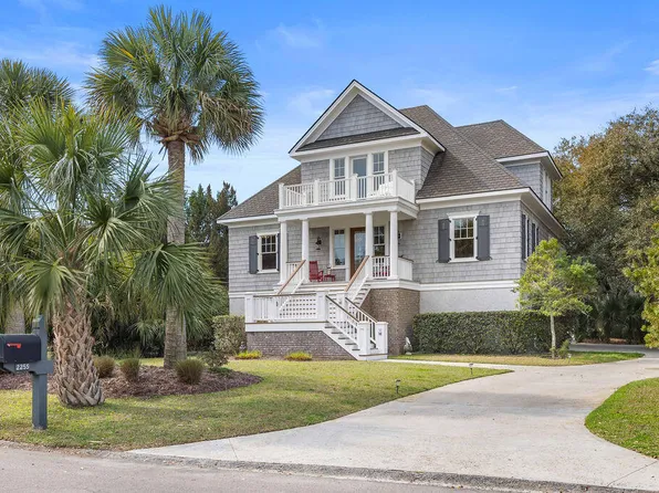 2255 Catesbys Blf, Johns Island, SC 29455