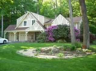 16 Stonewall Ct, Ringwood, NJ 07456