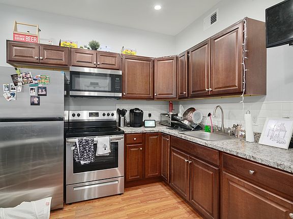 2nd image of 1808 N 18th St Unit 2A