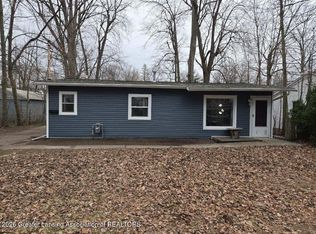 2813 Greenbelt Dr, Lansing, MI