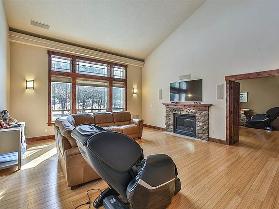 2nd image of 11418 N Forest Hill Dr