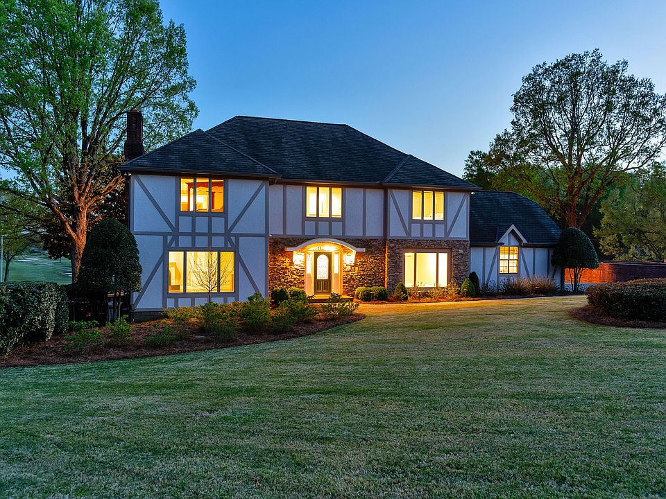 34th image of 1502 Riverview Rd