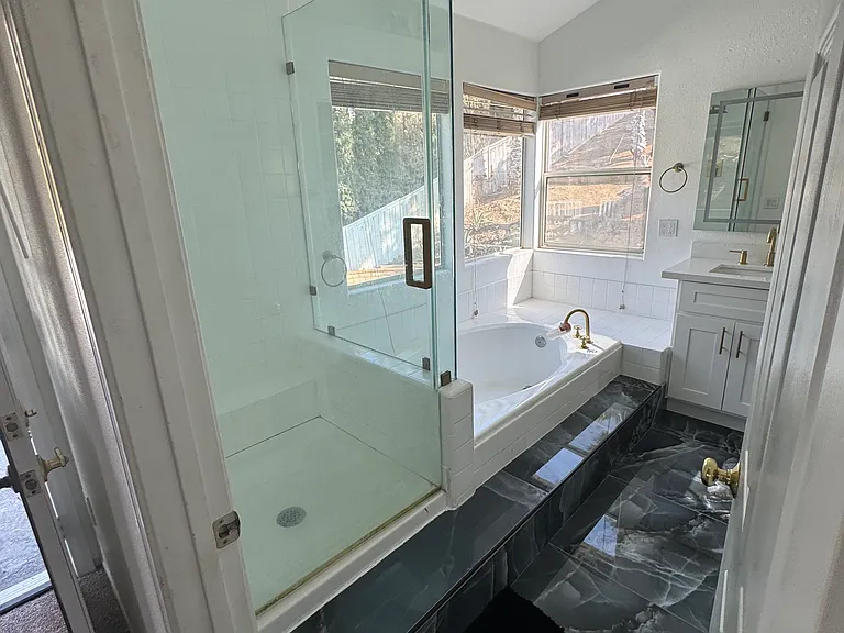 3350 Twincreek Ct — Photo 10