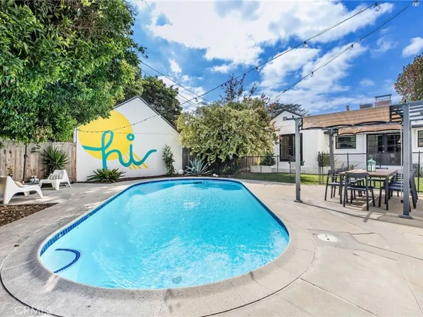 5530 Carpenter Ave, Valley Village, CA 91607