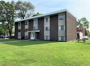 9509 Burlington Ave #2E, Brookfield, IL 60513