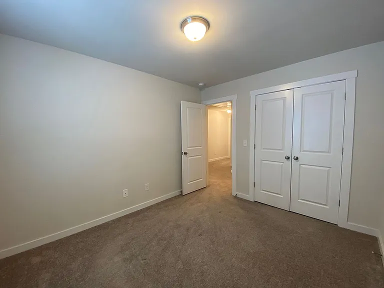 1024 Sharon Towns Dr — Photo 32