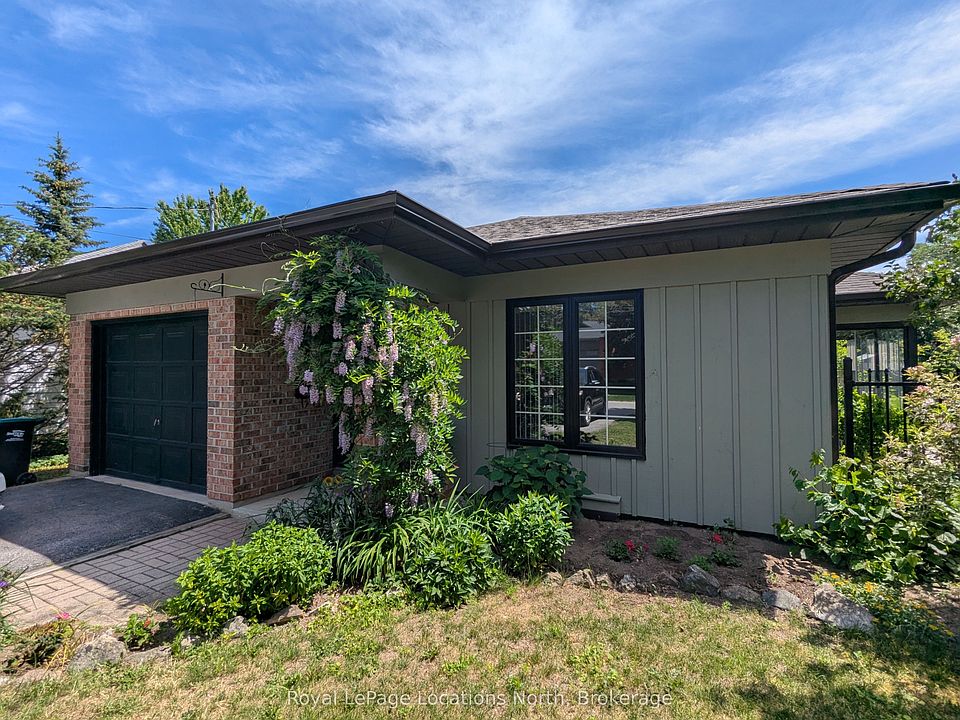 1st image of 115 Robinson St