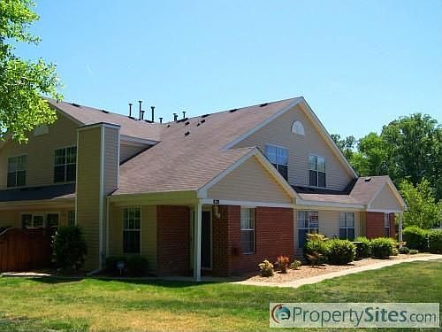 5th image of 820 Miller Creek Ln