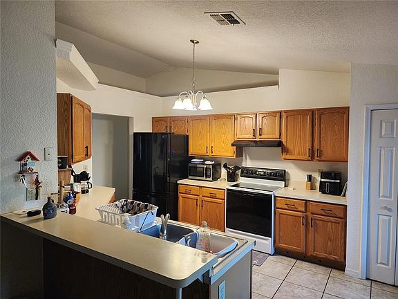 3rd image of 11759 Oswalt Rd