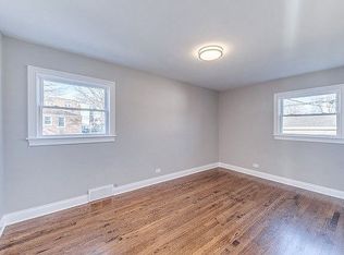 12617 S Bishop St, Calumet Park, IL