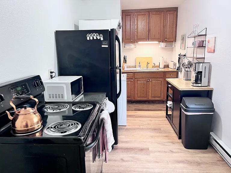 810 S Baltimore St — Photo 10