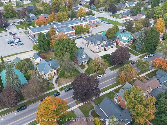 4th image of 314 Main St E