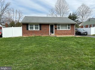 19 Lawnton Rd, Norristown, PA 19401