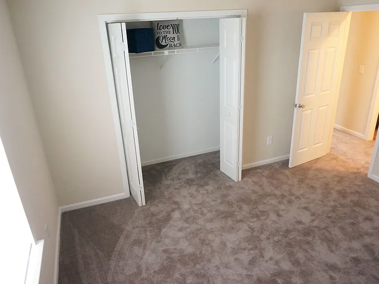 Pembroke Crossing Apartments (825 Crossing Court #103, Virginia Beach, VA 23455) — Photo 30