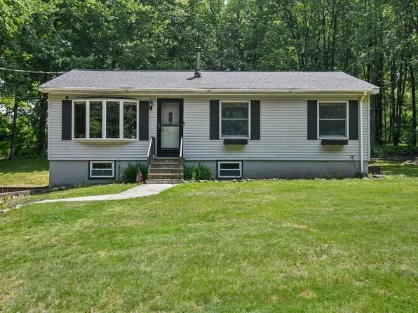 850 North Rd, Hardwick, MA 01037